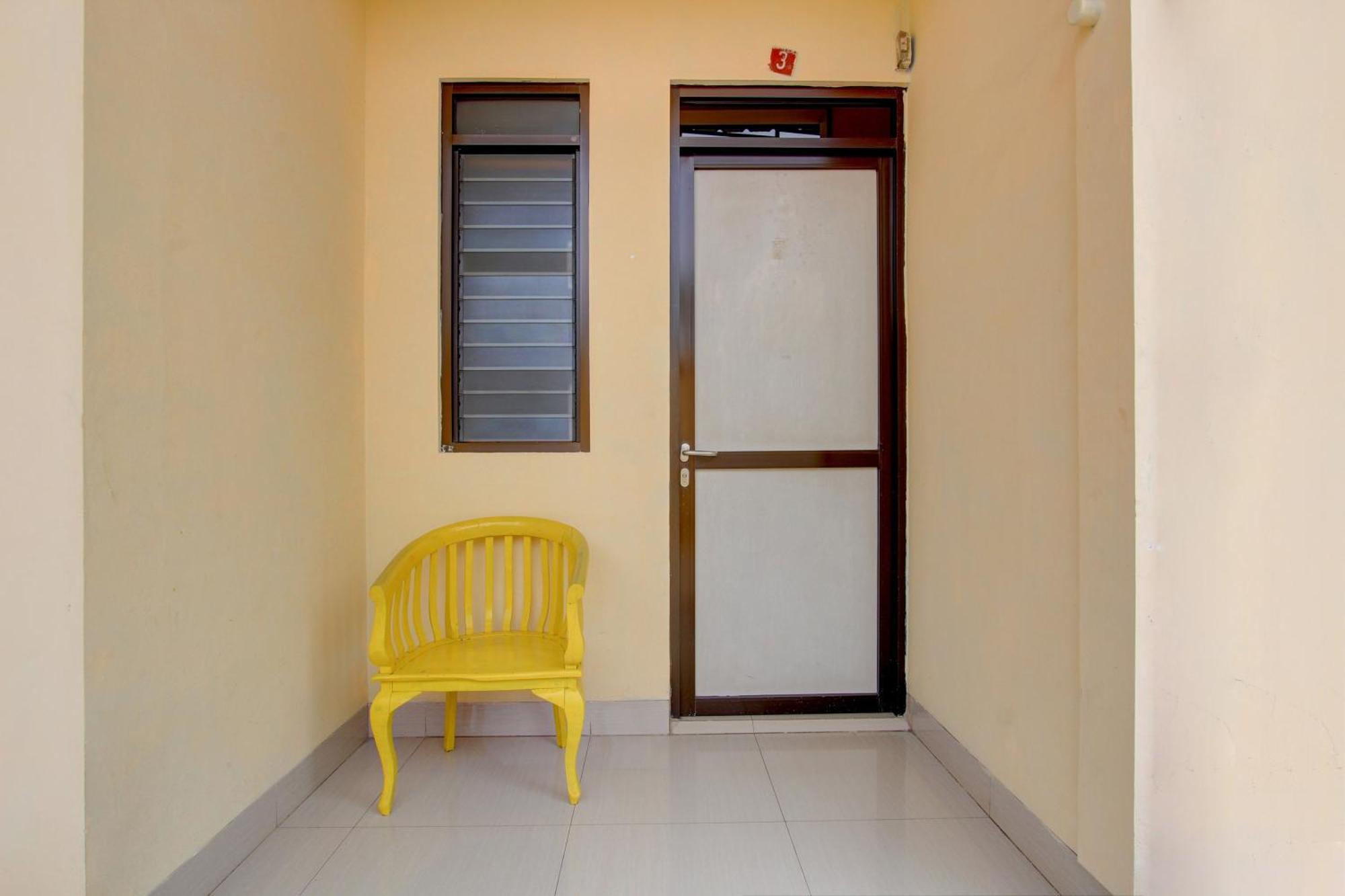 Hotel Oyo 93360 Subur Syariah 2*